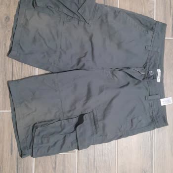 De Facto 1 Kez Giyilen Ürünün Solması