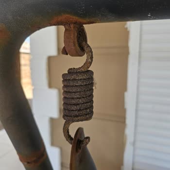 Erinöz Bahçe Mobilyaları Erinöz Salıncak Paslanmaz Fırın Boya Diye Satılan Ürün Pas İçinde