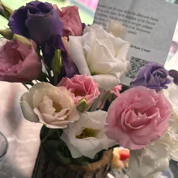 ÇiçekSepeti Çiçeksepetin Den Giden Çiçek İle Alınan Çiçeğin Alakasına Bakin