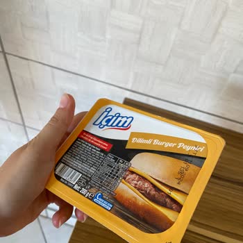 İçim Süt ve Süt Ürünleri İçimin Küflü Cheddar Peynir