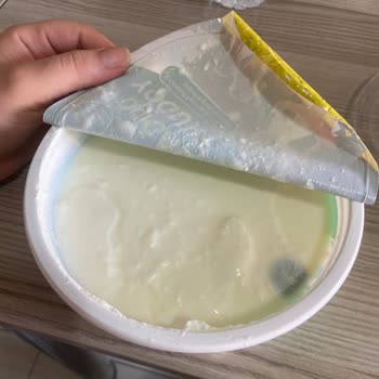 Pınar Et Ve Süt Yoğurt Küflü Çıktı