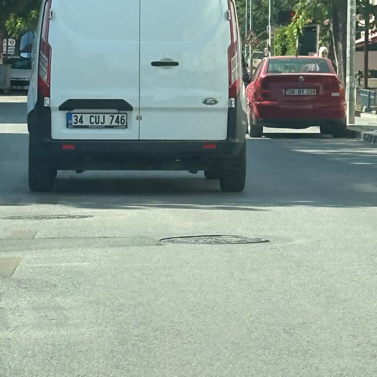 MNG Kargo Trafikte Tehlike Yaratan Kargo Aracı