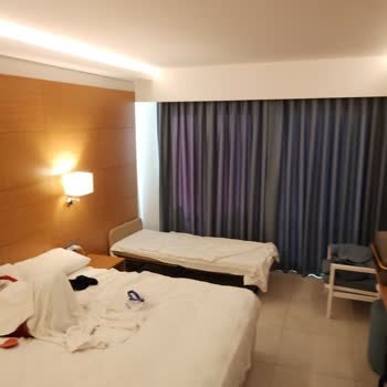 Yanıltıcı Görseller Ve Ekstra Ücret Talebi: Tatilbudur.com Ve İnfinity By Yelken Aquapark & Resorts