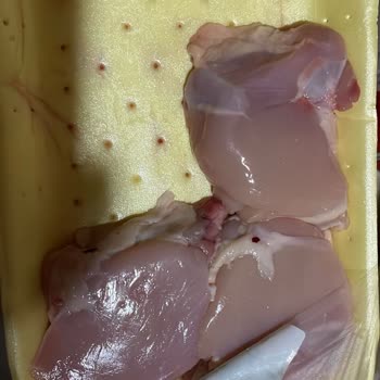 Migros'ta Satılan Gedik Tavuk Bozuk Ve Zehirli Skandal!