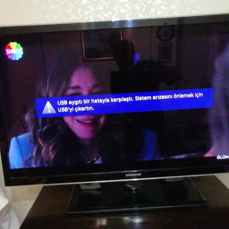 Digiturk'ün Servise Yönlendirip Ücret Talep Etmesi