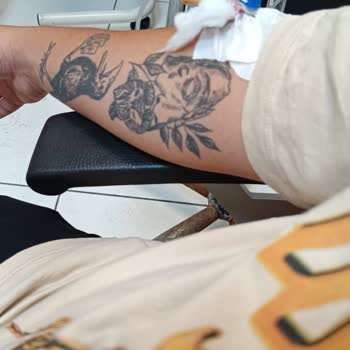 Popeyes Küflü Hamburger Kokan Tavuklar