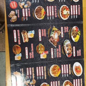 Bereket Döner Kuşadası AVM Şubesi Bizden Fazla Ücret Aldı.