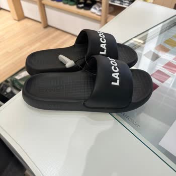 Lacoste Terlik Suda Küçülüyor