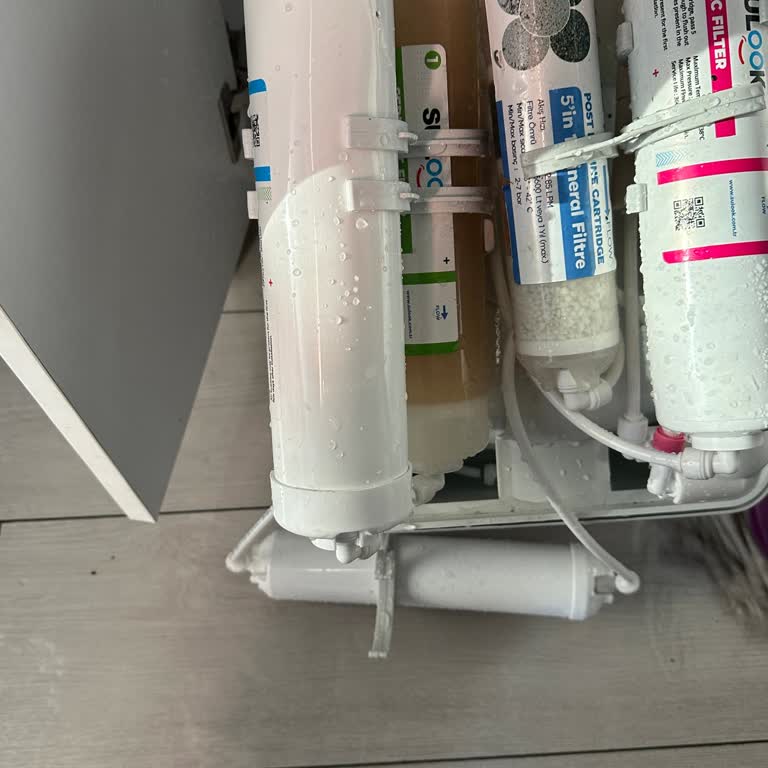 Sulook Su Arıtıcı Filtresi Patladı