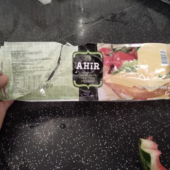 A101 Tost Peynirinde Plastik Kokusu