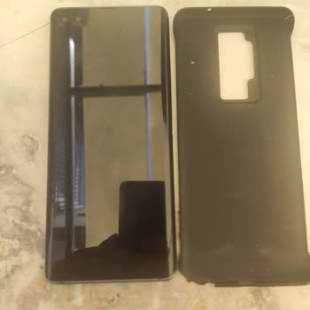 Tecno Mobile Phantom X Aksesuar Tedarik Edilmiyor