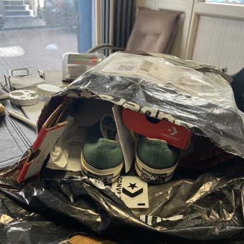 SuperStep Ve Yurtiçi Kargo'dan Hayal Kırıklığı: Hediye Paketi Ve Kutu Sorunu