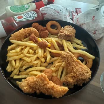 KFC Eksik Ürün Ve İade Yapılmaması