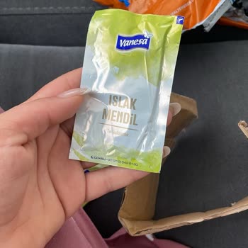 Trendyol Dalga Geçip Islak Mendil Gönderiyor