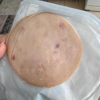 Namet Hindi Fümeden Tüy Çıktı