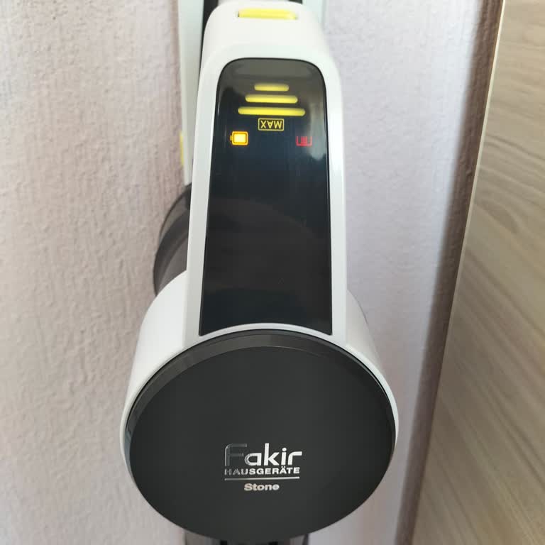 Fakir Dik Süpürgenin Kırmızı Alarm Verdikten Sonra Aniden Kapanması