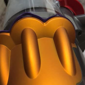 Dyson V12 Süpürge İle Yaşadığım Sorunlar Ve İade Talebi