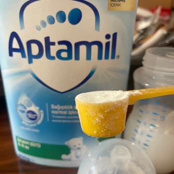 Milupa Aptamil Formül Mamanın İçinden Kıl Çıktı