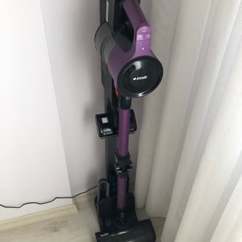 Arçelik Dik Süpürge: Sürekli Arızalarla Mağduriyet Yaşatıyor