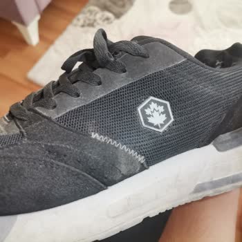 FLO Ayakkabı Yırtık Ve Yara Yapan Ayakkabımın Değişmemesi Geri Gönderilmesi