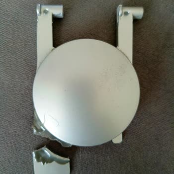 ECA Serel Gömme Rezervuar Kapağı Az Su Basma Butonu Kırıldı