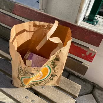 File Market Karton Poşetlerinin Değişmesi