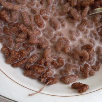 Nestle Nesquik İçerisinde Yerken İp Çıktı