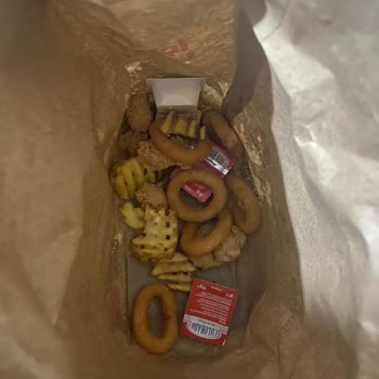 Tıkla Gelsin Popeyes Sipariş Eksik Ve Pis Geldi