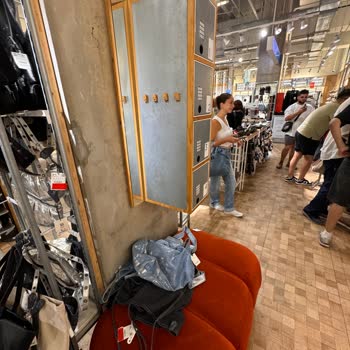 Pull & Bear Mağazasındaki Sorumsuzluk