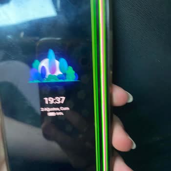 Xiaomi T11 Ekran Yeşil Çizgi Sorunu