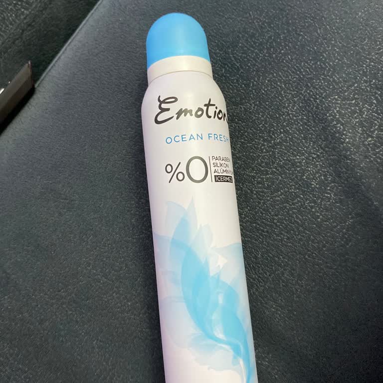 Emotion Ocean Fresh Deodorant Kapağı Sıkmıyor