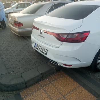 ABB - Ankara Büyükşehir Belediyesi Yaya Ve Engelli Geçişini Engelleyen Yanlış Araç Park Edilmesi