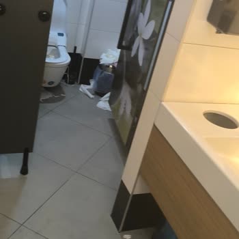 Gözne Otoban Yolu Aydoğdu Opet'te Hijyen Sorunu