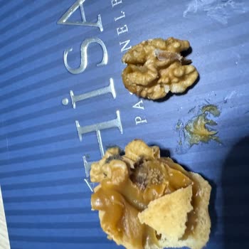 Kara Hisar Pastaneleri Kurtlu Kurabiye