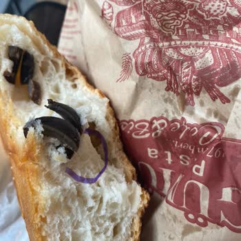 Gümüş Pastanesi'nden Aldığım Üründe Hijyen Sorunu