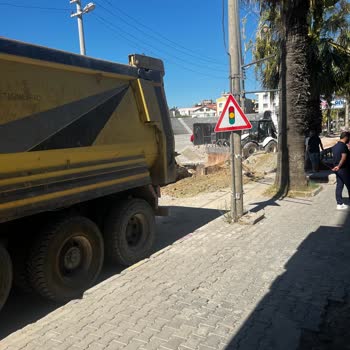 İzsu Nun Saçma Sapan Altyapı Çalışması