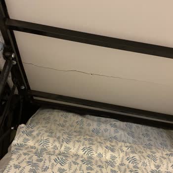 Kelebek Mobilya Karabağlar İzmir Baza Mağduriyeti