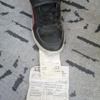 Puma Ayakkabı Yırtığı İlgisiz Firma