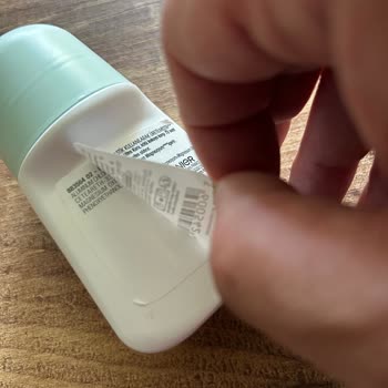 Garnier Etiket İle Bileşeni Saklıyor