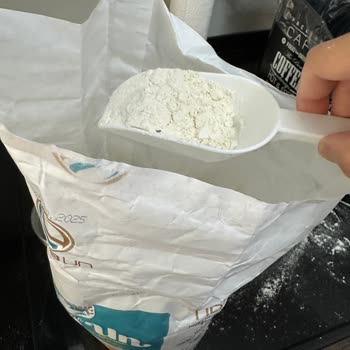 Nora Un 5 Kg'lik Pakette Böceklenme