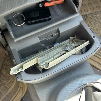 Nissan Çorlu Servisi Arıza Tespiti Yaparken Aracıma Zarar Verdi