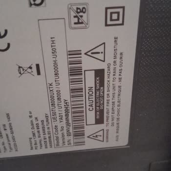 Samsung TV 50 Tu 8000 Ekran Garanti Süresince 2 Defa Bozuldu