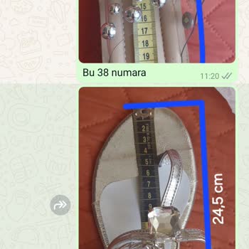 Pelin'in Ayakkabıları Müşterilere Karşı Saygısız Tutum.