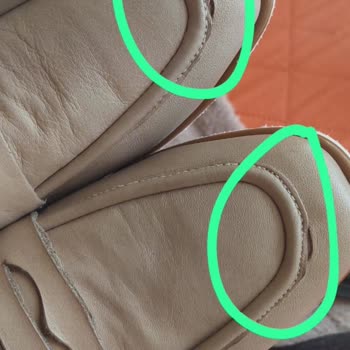 Pelin'in Ayakkabıları Müşterilere Karşı Saygısız Tutum.