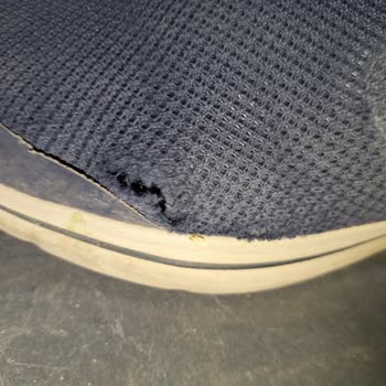 Skechers Aldığımız Ayakkabının Kısa Sürede Yıpranması Üzerine Şikayet