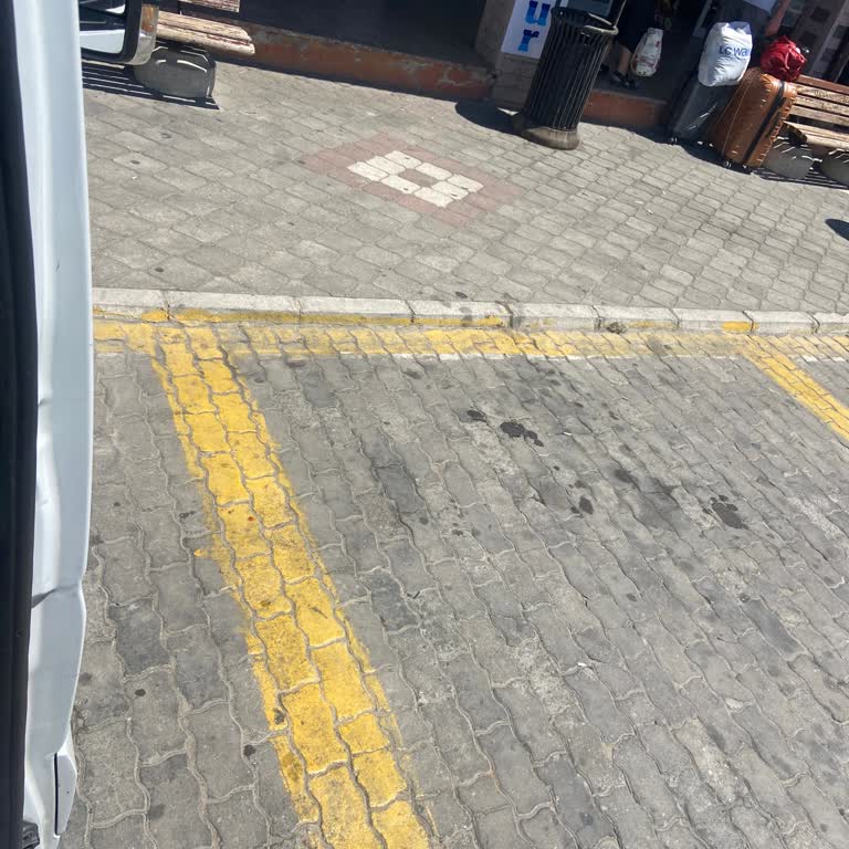 Obilet Otogarda Bekletilme Sorunu Ve İlgisizlik