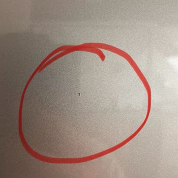 Opel Mepa Bayisindeki 2024 Model Sıfır Opel Astra Çizik Kusuru Hk.