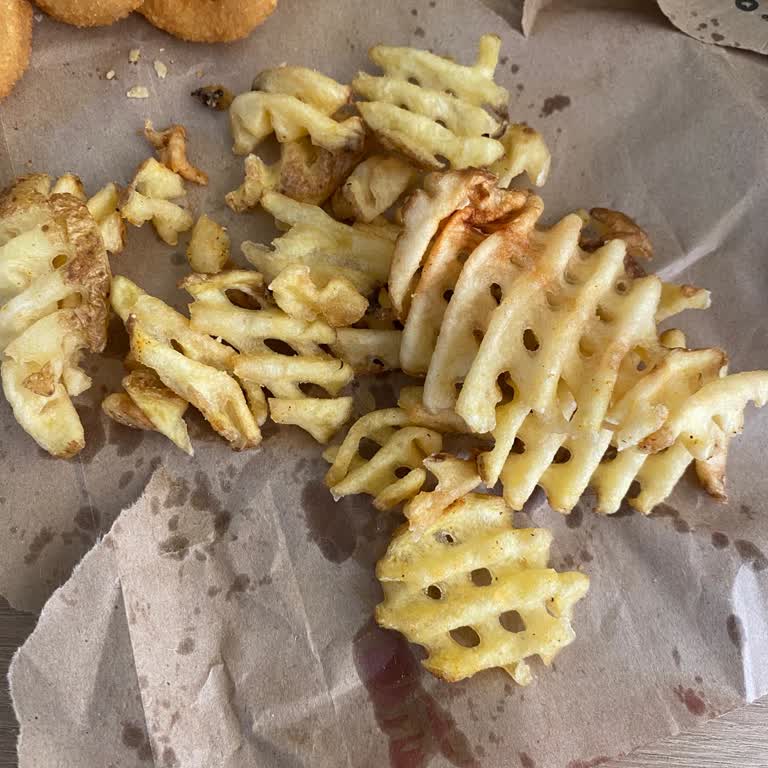 Popeyes Paramızla Bizi Mağdur Ediyor!