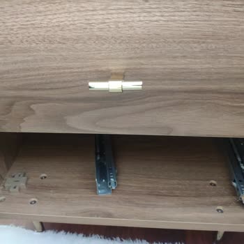 İstikbal Kusurlu Montaj Sorunu-Betty Yatak Odası Takımı