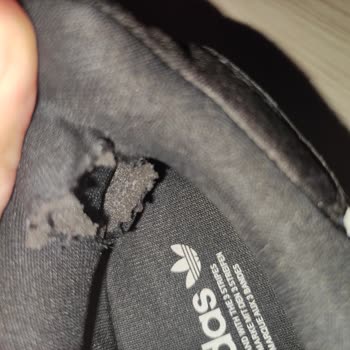 SuperStep Adidas Stan Smith Model Ayakkabıda Yırtık Sorunu